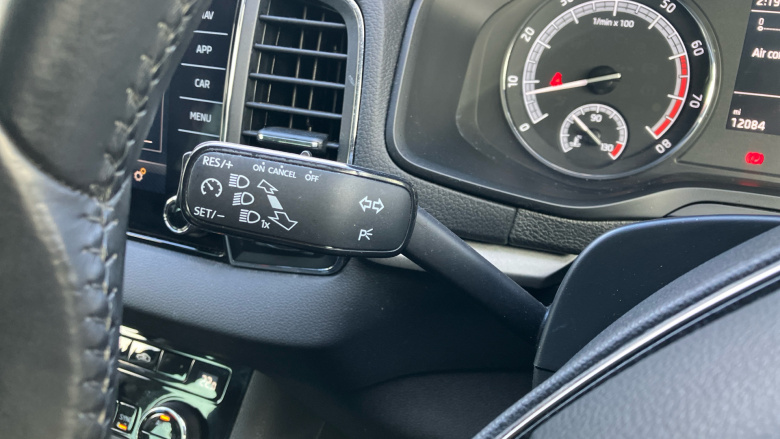 Skoda Karoq 1.5 TSI SE 5dr DSG Petrol Estate